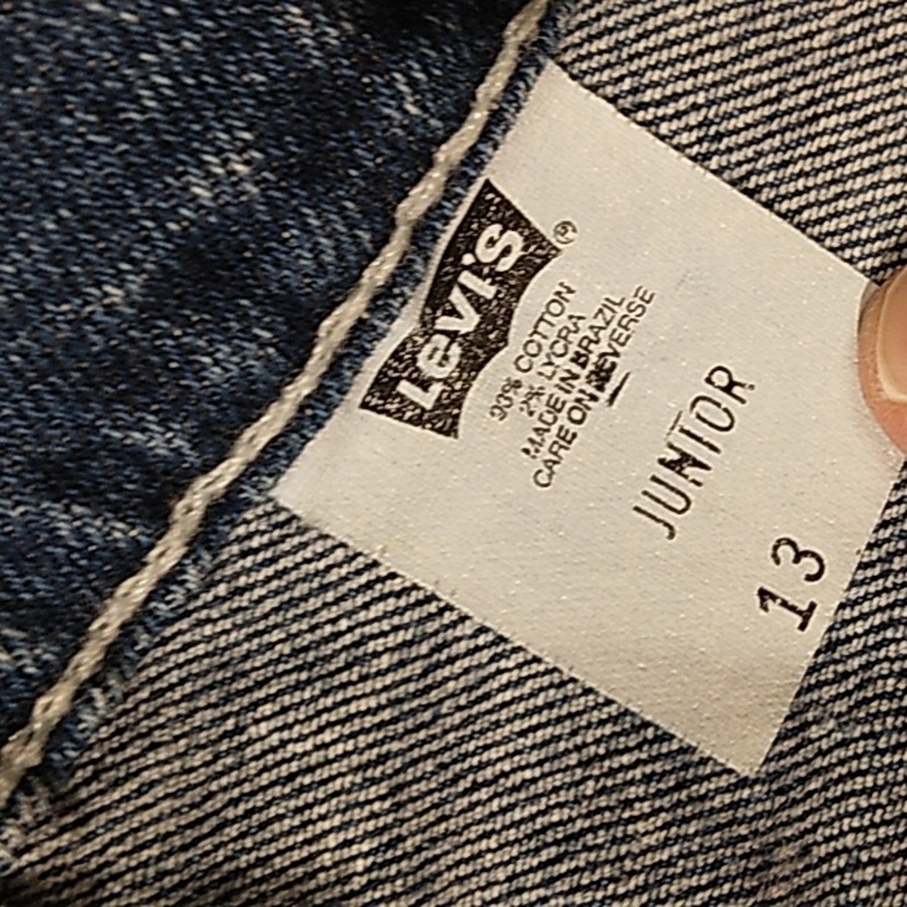 Vintage Y2K Levi's Jean Shorts Juniors Size 13‎ Medium Wash Excellent Condition - Picture 4 of 5